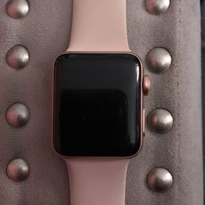 Apple Watch , series 3 : rose gold